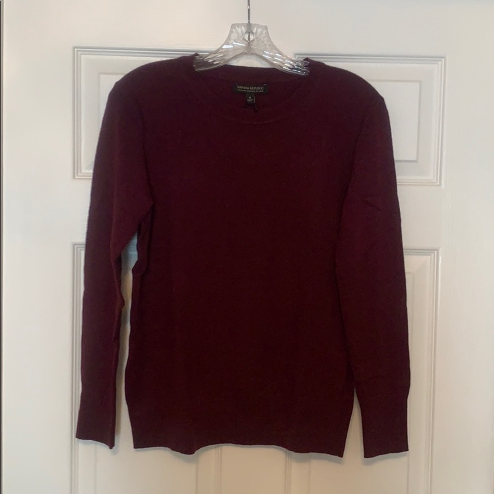 Banana Republic Crew Neck Sweater